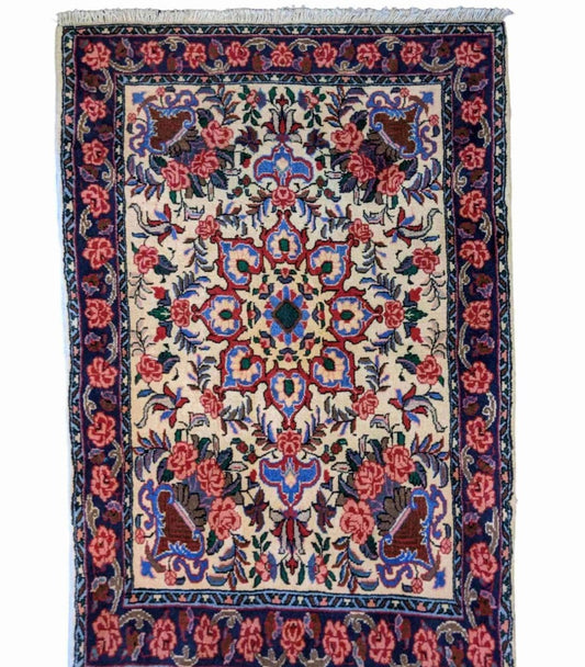 120 x 76 cm Fine Persian Saroq Traditional Beige Small Rug - Rugoutlet
