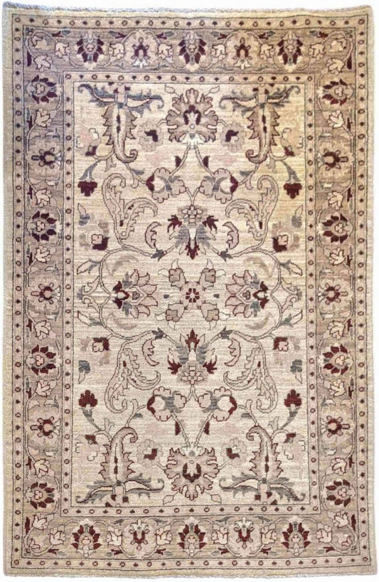 181 x 118 cm Ziegler Beige Rug - Rugoutlet