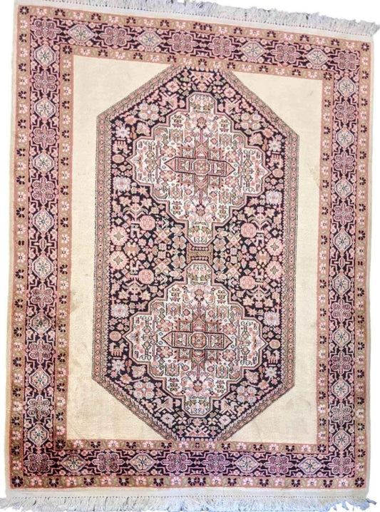 182 x 126 cm Silk Traditional Red Rug - Rugoutlet