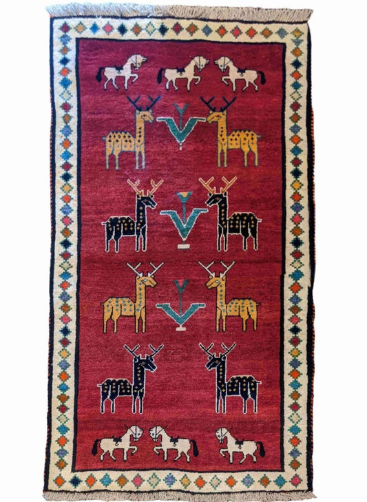 190 x 107 cm Traditional Handmade Shiraz Traditional Red Rug - Rugoutlet