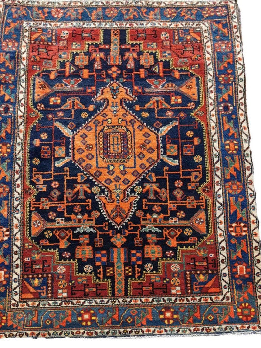 193 x 124 cm Old Tribal Qashqai Brown Rug - Rugoutlet