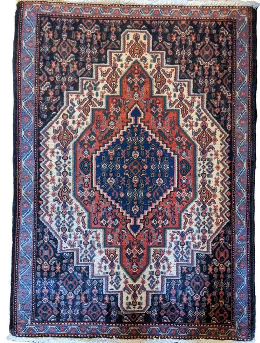 98 x 70 cm Persian Bijar Geometric Black Small Rug - Rugoutlet