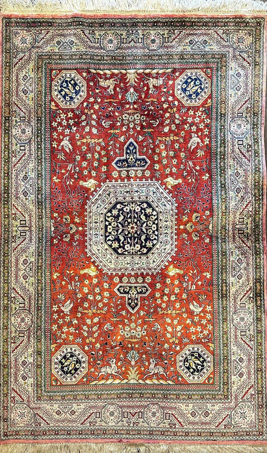 Fine Persian QUM/QOM Silk Rug 157 x 100 cm (5.15 x 3.28 ft)