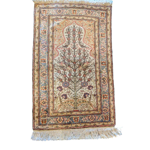 100 x 60 cm Silk Anatolian Harake Modern Gold Small Rug - Rugmaster