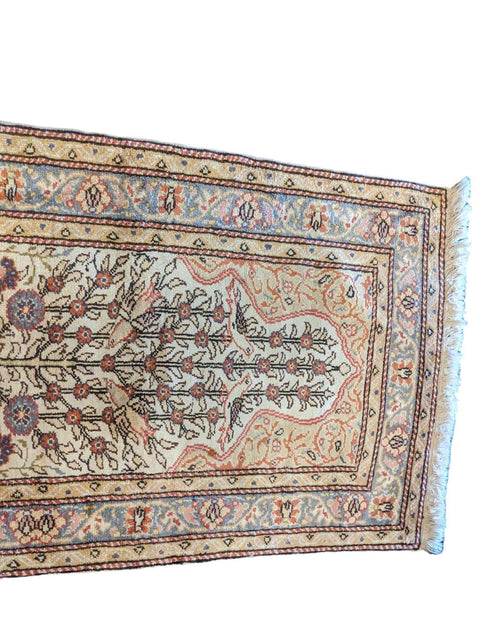 100 x 60 cm Silk Anatolian Harake Modern Gold Small Rug - Rugmaster