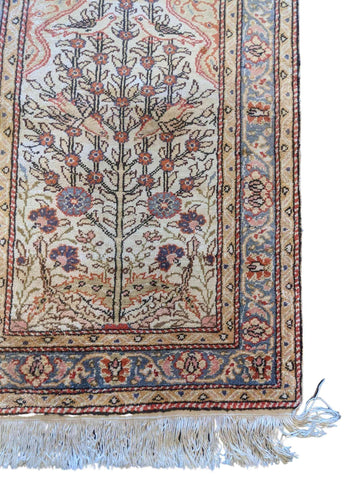 100 x 60 cm Silk Anatolian Harake Modern Gold Small Rug - Rugmaster