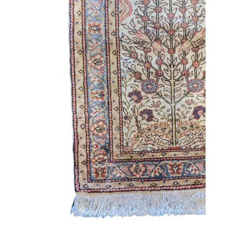 100 x 60 cm Silk Anatolian Harake Modern Gold Small Rug - Rugmaster