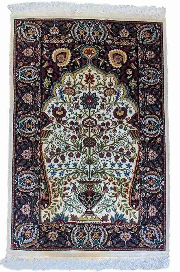 120 x 70 cm Fine Silk Turkish Traditional Beige Rug - Rugoutlet