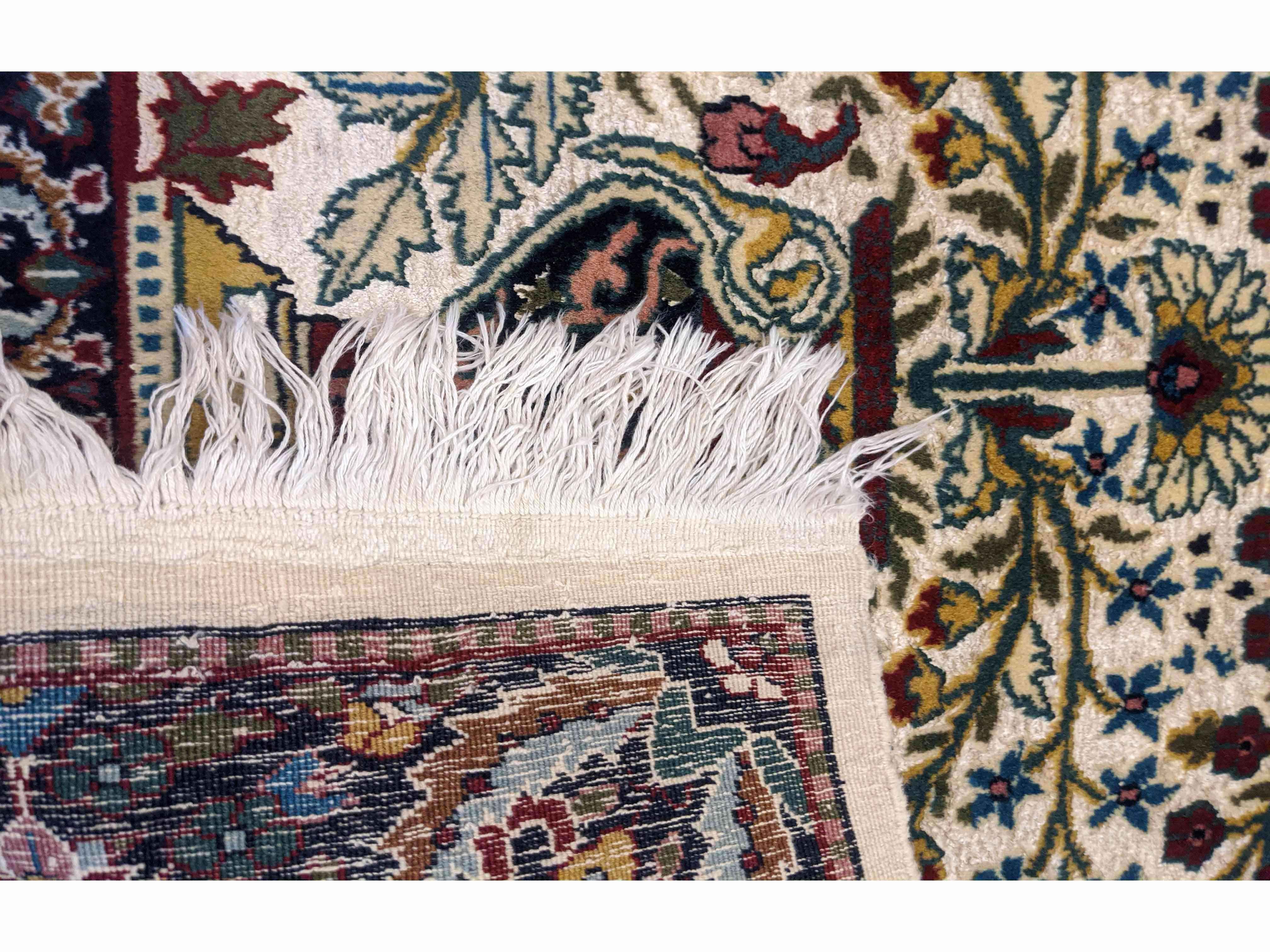 120 x 70 cm Fine Silk Turkish Traditional Beige Rug - Rugmaster