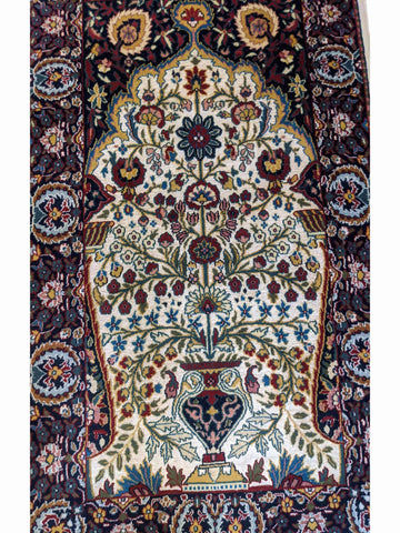 120 x 70 cm Fine Silk Turkish Traditional Beige Rug - Rugoutlet