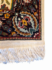 120 x 70 cm Fine Silk Turkish Traditional Beige Rug - Rugmaster