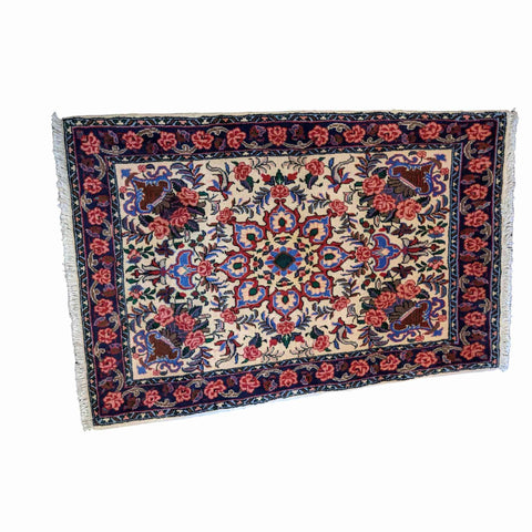 120 x 76 cm Fine Persian Saroq Traditional Beige Small Rug - Rugmaster