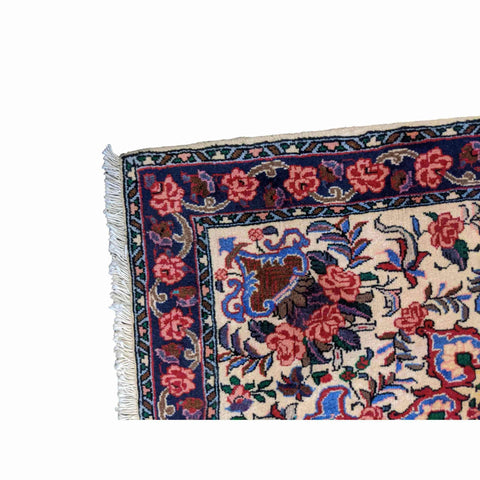 120 x 76 cm Fine Persian Saroq Traditional Beige Small Rug - Rugmaster
