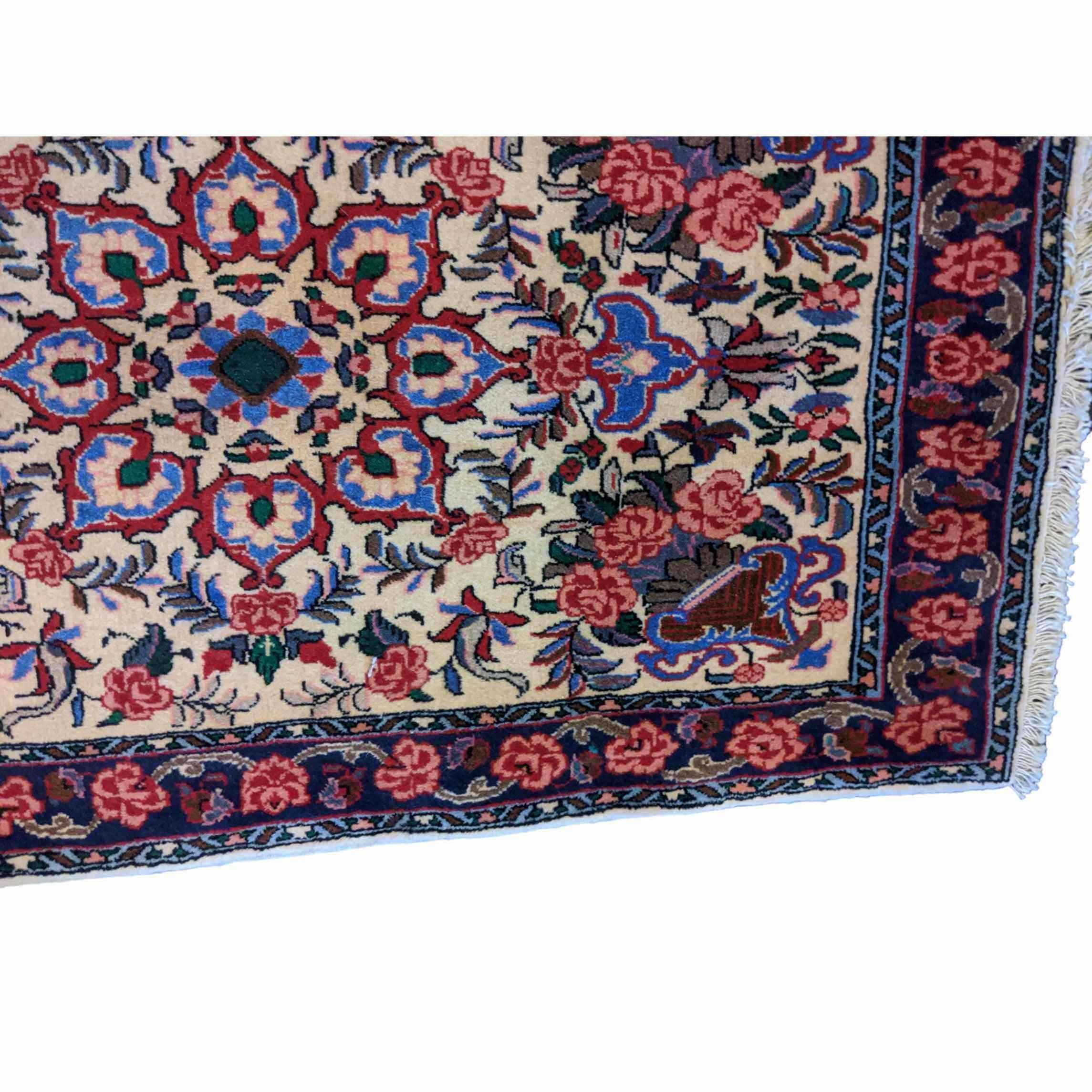 120 x 76 cm Fine Persian Saroq Traditional Beige Small Rug - Rugmaster