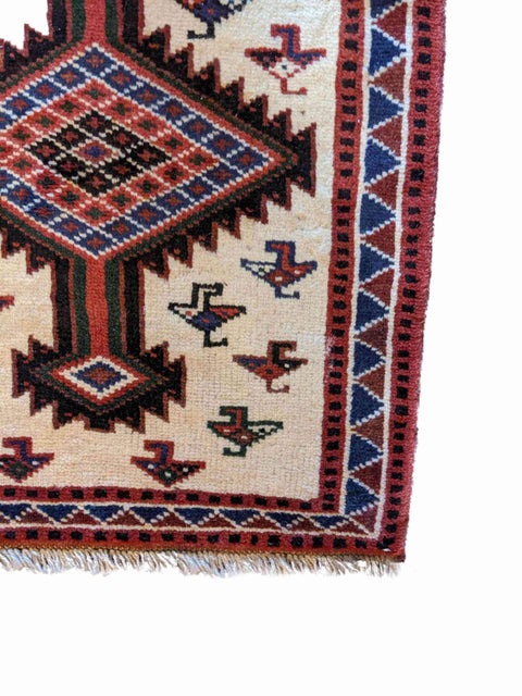 120 x 80 cm Persian Shiraz Tribal Beige Small Rug - Rugoutlet