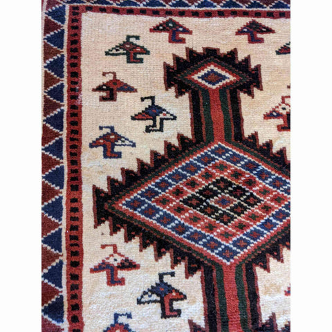 120 x 80 cm Persian Shiraz Tribal Beige Small Rug - Rugmaster