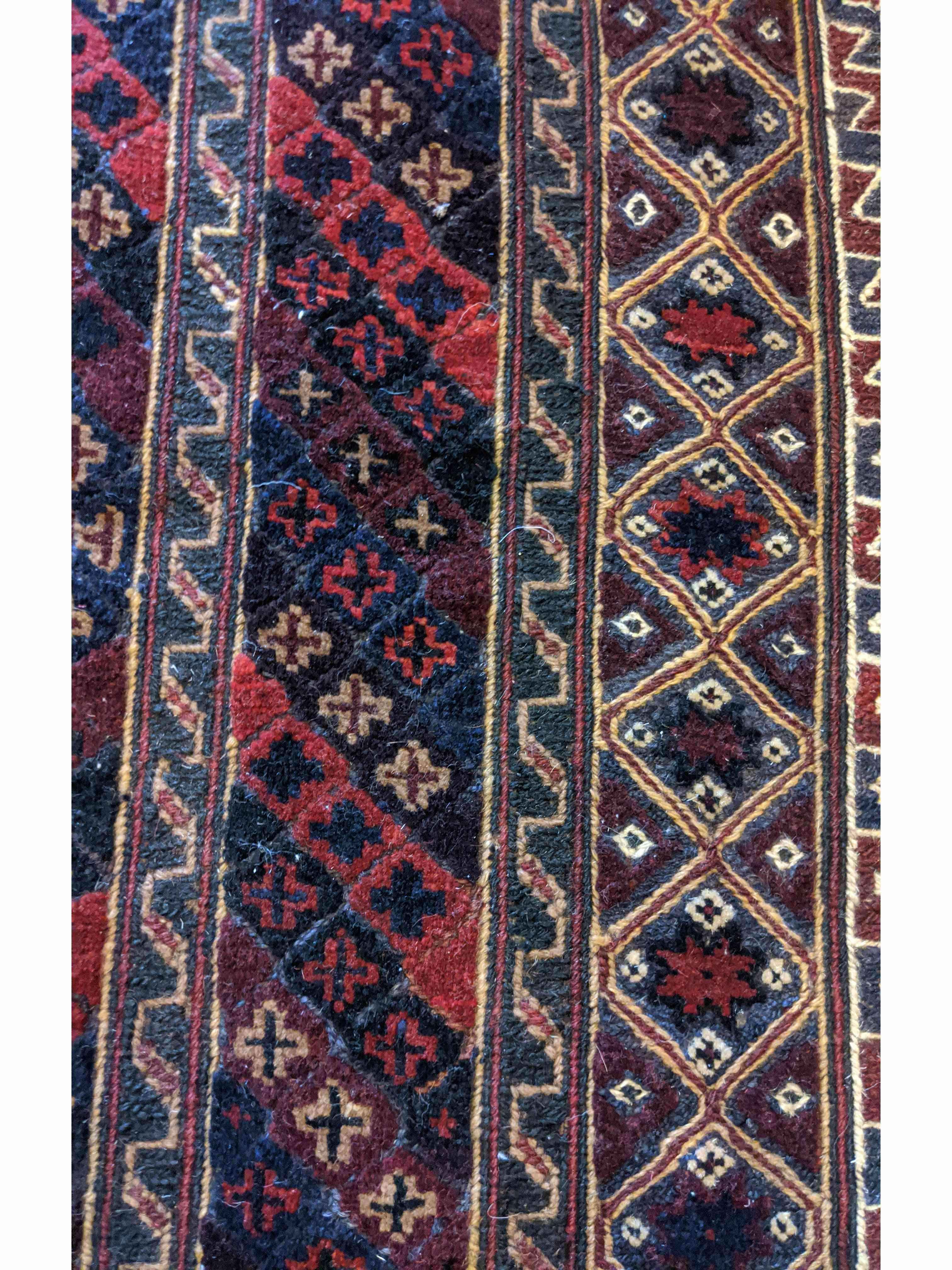 123 x 98 cm Afghan Mushwani Tribal Maroon Small Rug - Rugmaster