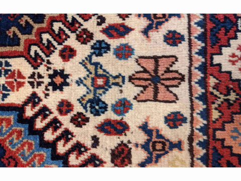 124 x 87 cm Yalameh Tribal Red Small Rug - Rugoutlet