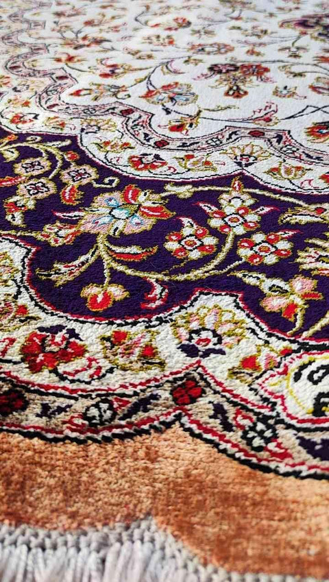 134 x 210 cm Fine Persian Oval Ghom silk Round Black Rug - Rugoutlet
