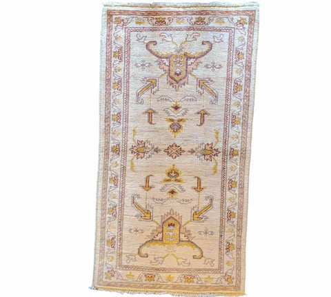 134 x 69 cm Antique Ziegler Antique Brown Small Rug - Rugmaster