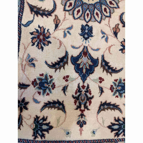 135 x 69 cm Persian Nain Traditional White Small Rug - Rugmaster
