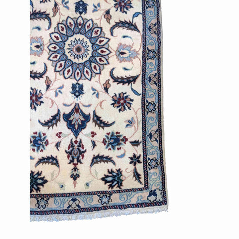 135 x 69 cm Persian Nain Traditional White Small Rug - Rugmaster