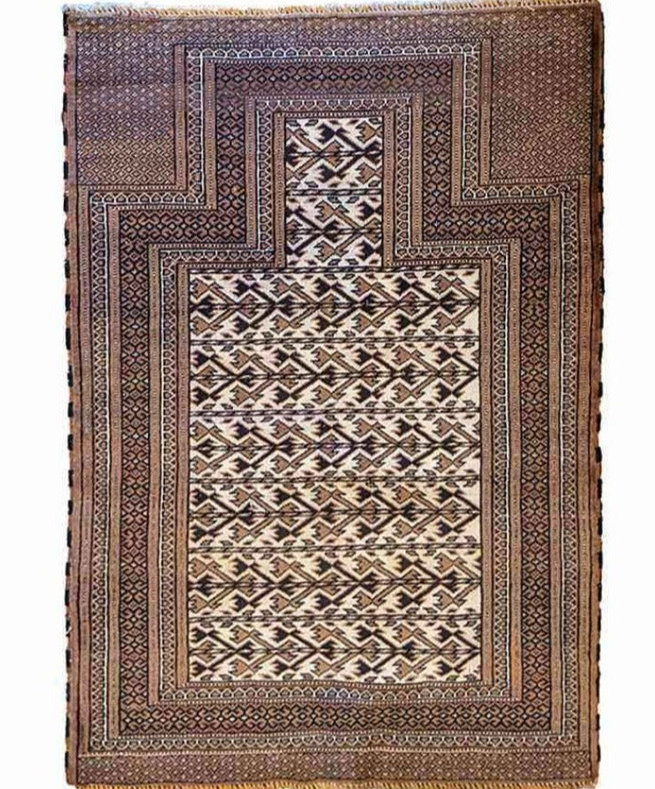 138 x 100 cm Fine Persian Baluch Prayer Traditional Brown Rug - Rugoutlet