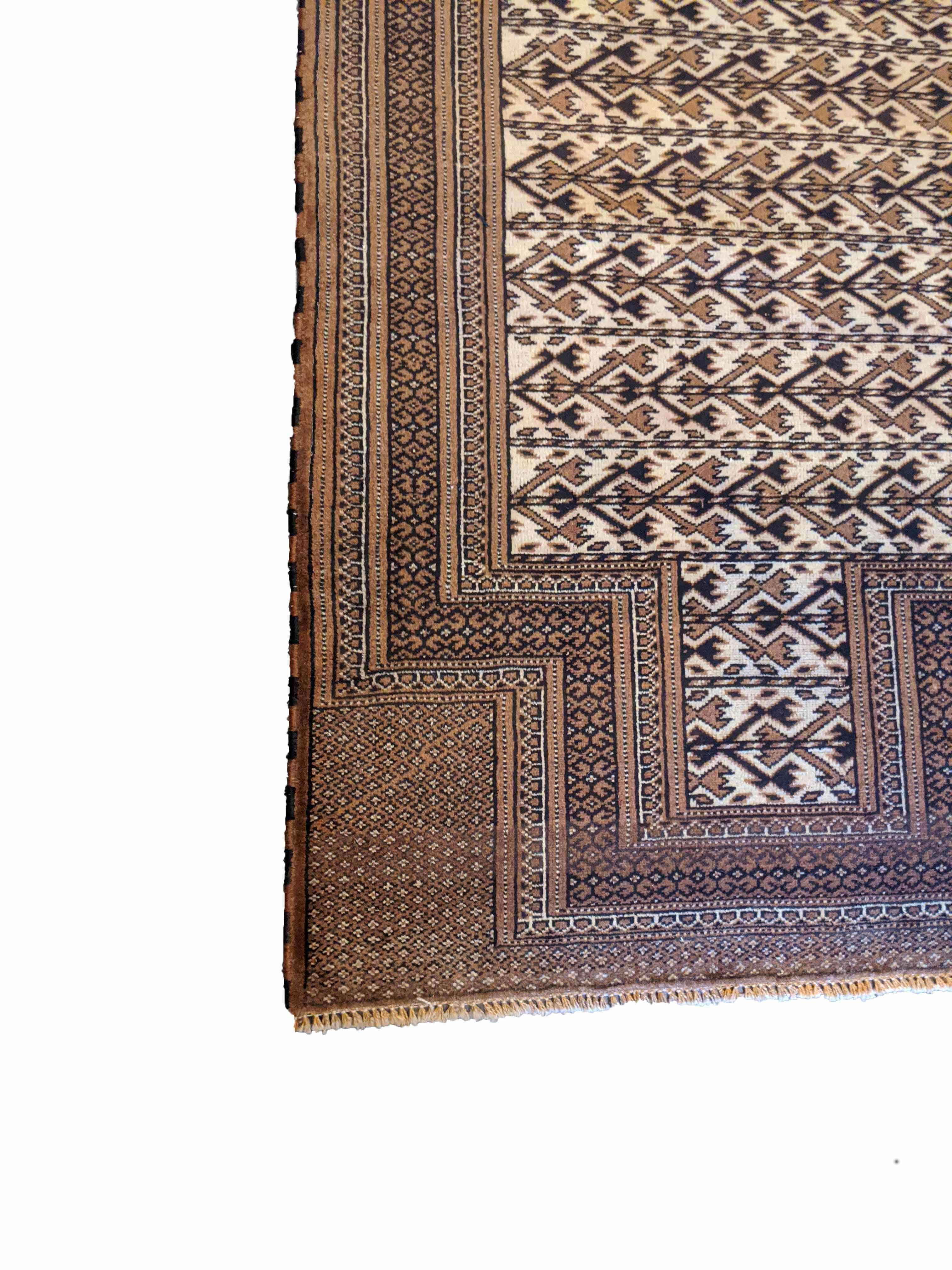 138 x 100 cm Fine Persian Baluch Prayer Traditional Brown Rug - Rugoutlet