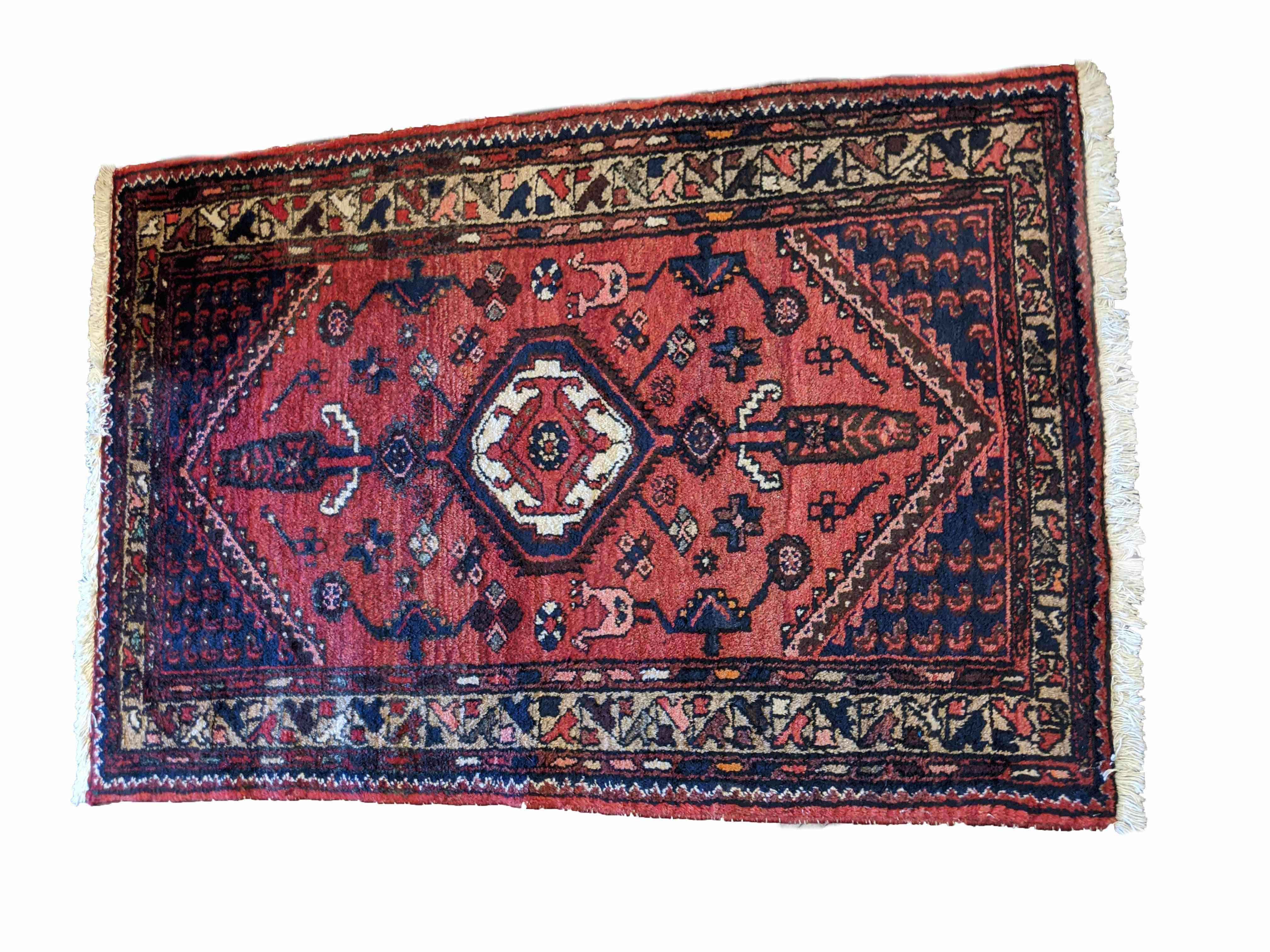 140 x 100 cm Persian Hamadan Traditional Red Rug - Rugmaster