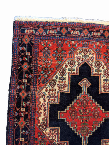 140 x 115 cm Senneh Traditional Red Rug - Rugoutlet