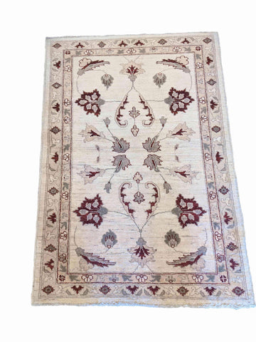145 x 98 cm Ziegler Beige Small Rug - Rugoutlet