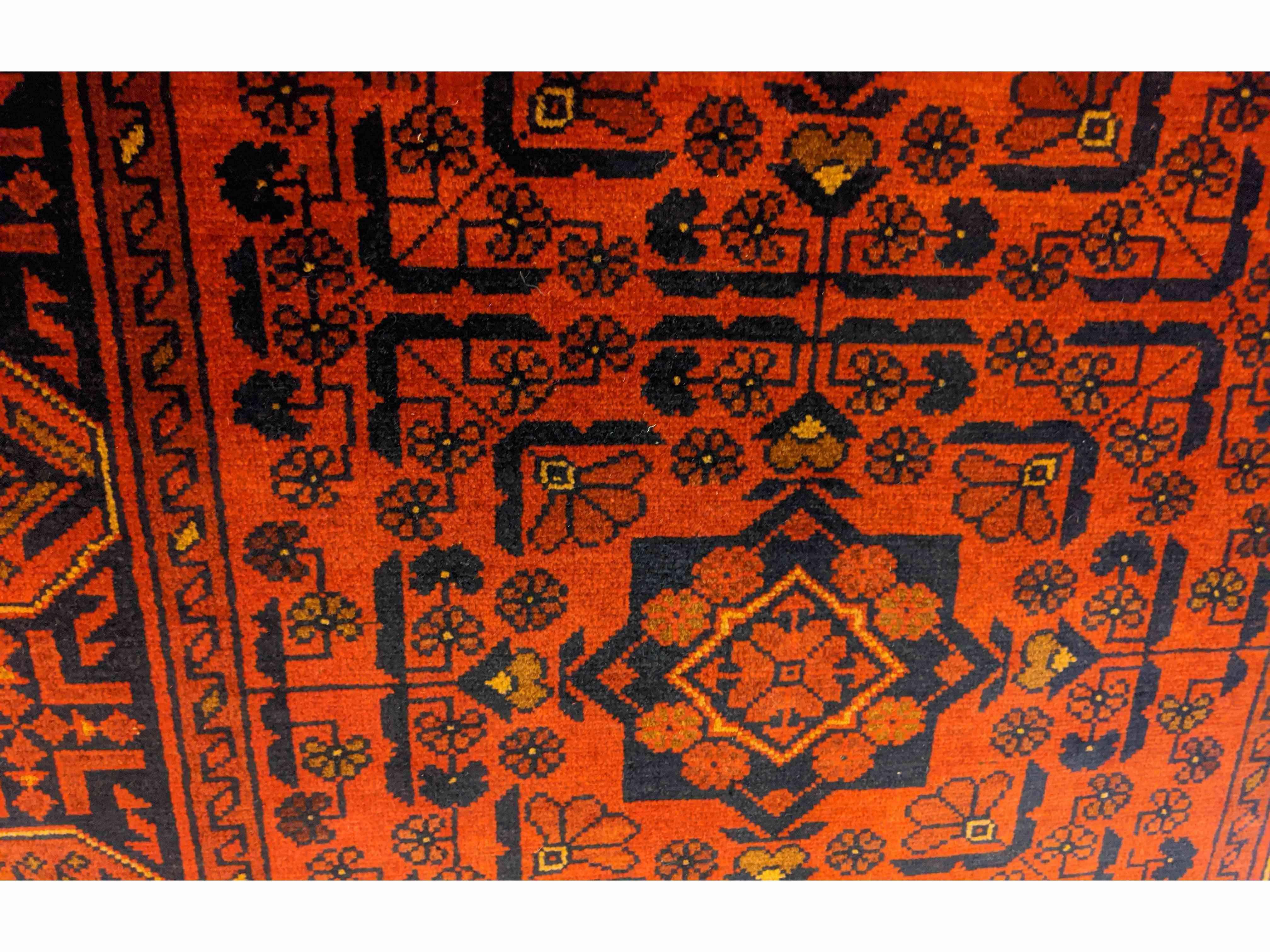 147 x 98 cm Khan Mohammadi Traditional Red Rug - Rugmaster