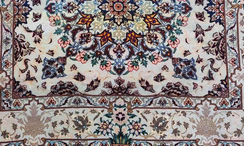 148 x 103 cm Persian Isfahan Traditional Grey Rug - Rugoutlet