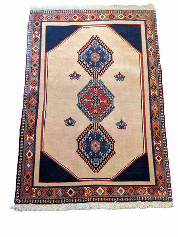 150 x 100 cm Yalameh Tribal White Rug - Rugoutlet