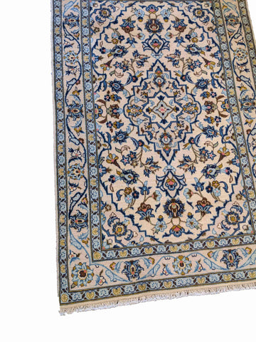 150 x 101 cm Kashan Traditional Blue Rug - Rugoutlet