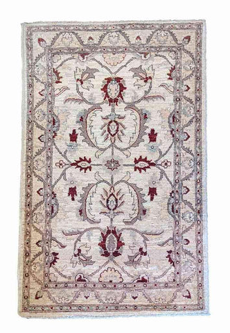 150 x 104 cm Ziegler Beige Rug - Rugoutlet