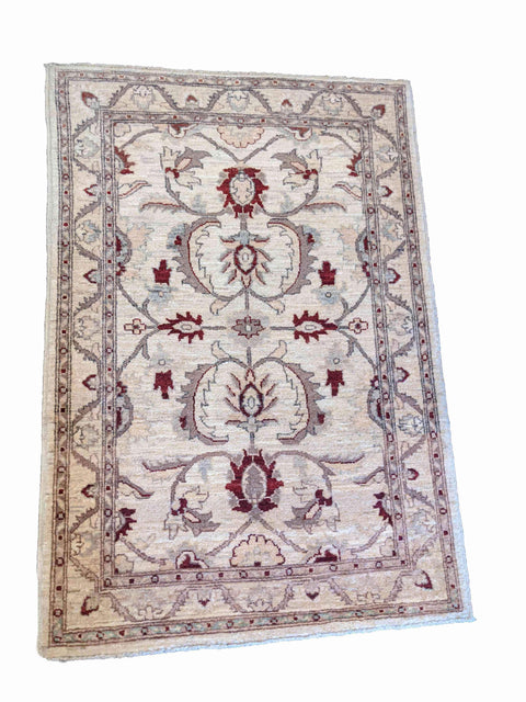 150 x 104 cm Ziegler Beige Rug - Rugoutlet