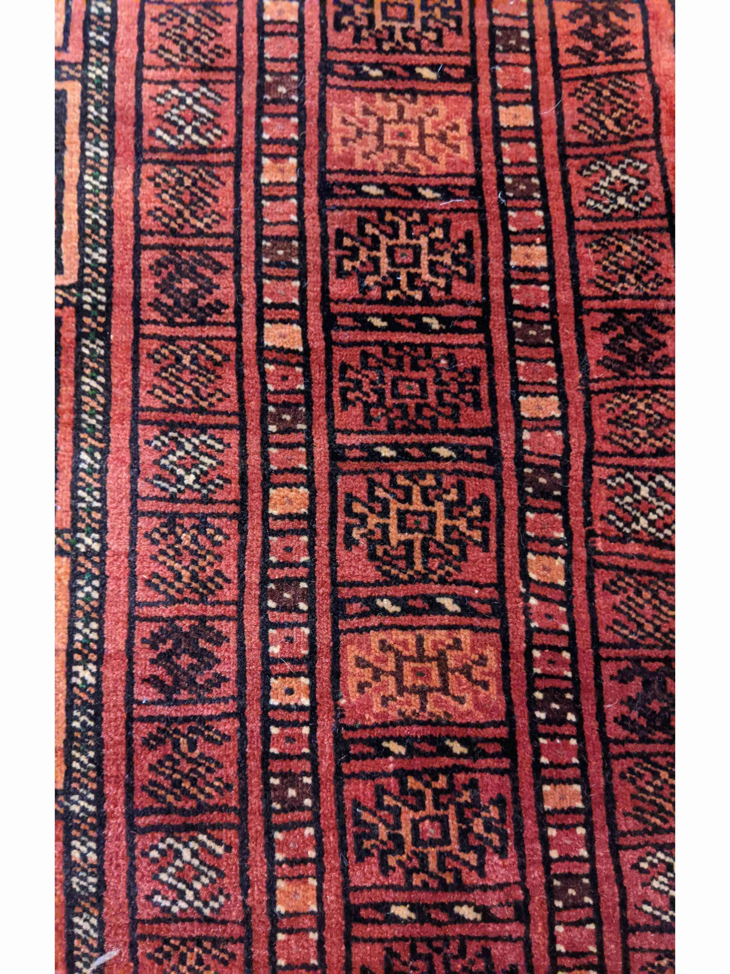 150 x 106 cm Fine Persian Baluch Traditional Terracotta Rug - Rugmaster