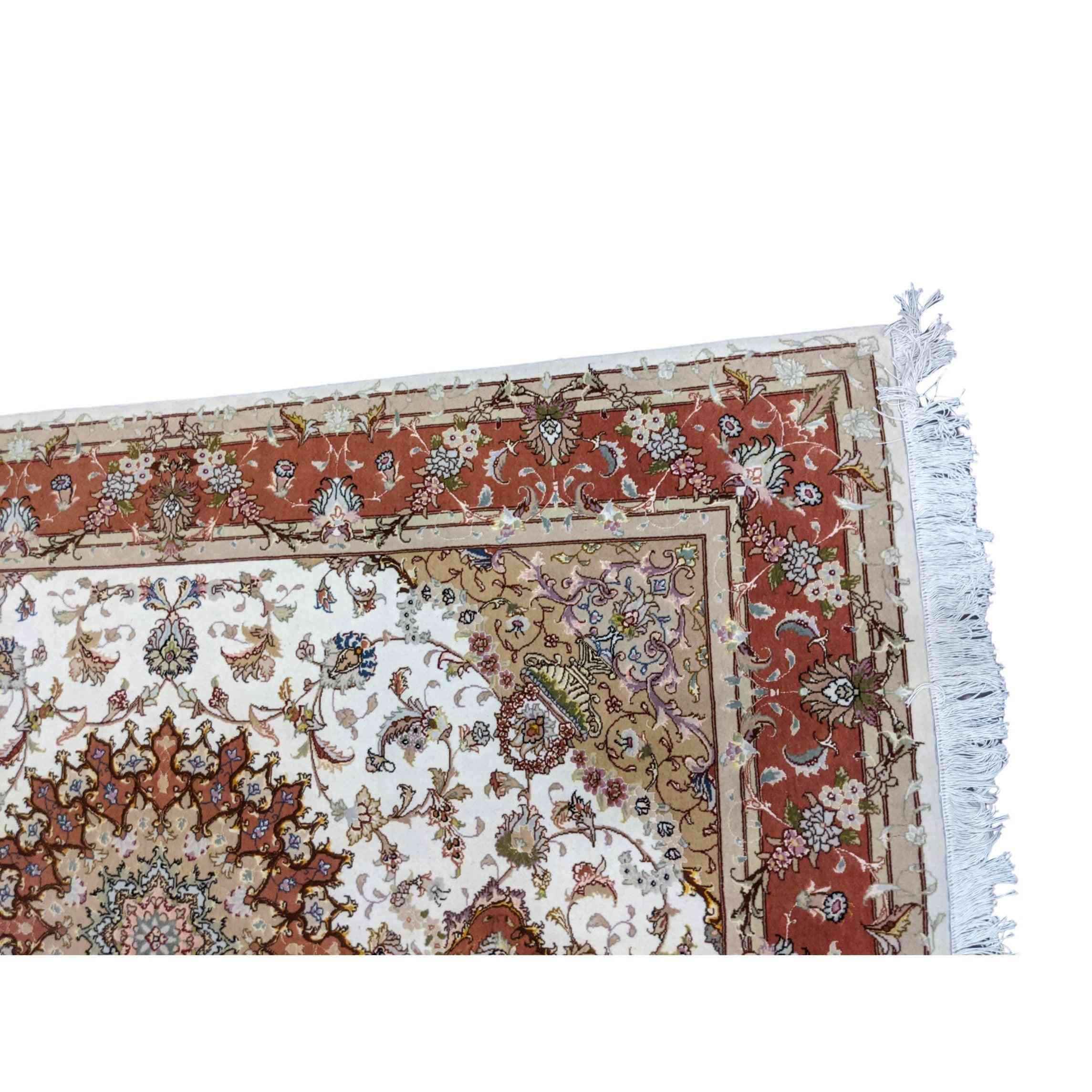 150 x 200 cm Fine silk and wool Tabriz Traditional White Rug - Rugoutlet