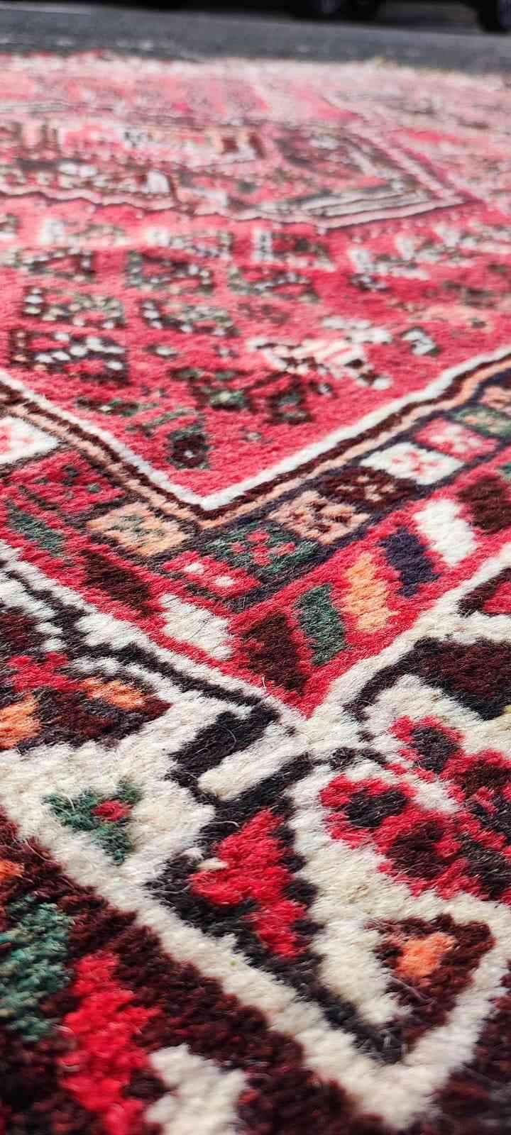 152 x 105 cm Gorgeous Persian Nomad Shiraz Traditional Red Rug - Rugmaster