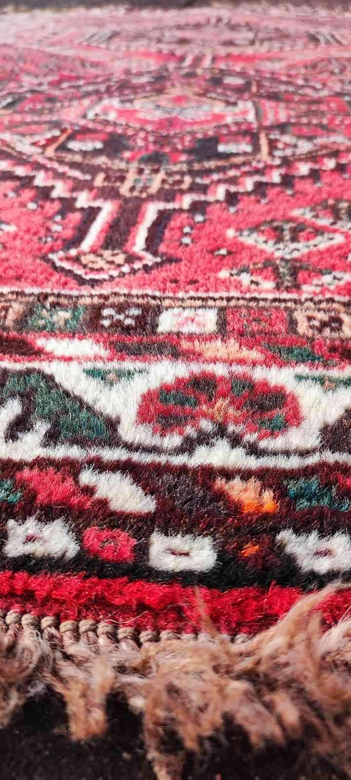 152 x 105 cm Gorgeous Persian Nomad Shiraz Traditional Red Rug - Rugoutlet