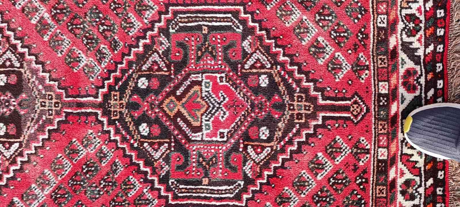 152 x 105 cm Gorgeous Persian Nomad Shiraz Traditional Red Rug - Rugmaster