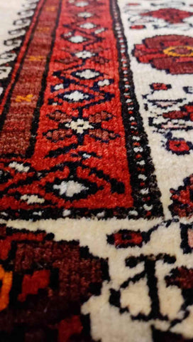 155 x 100 cm Fine Persian baluch Traditional Red Rug - Rugoutlet