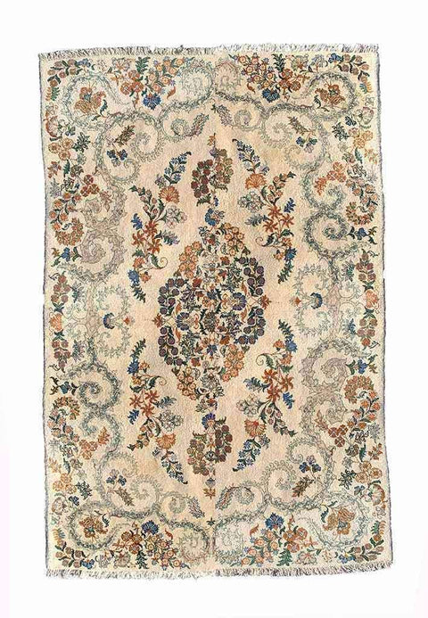 170 x 107 cm Kashan Traditional Beige Rug - Rugoutlet