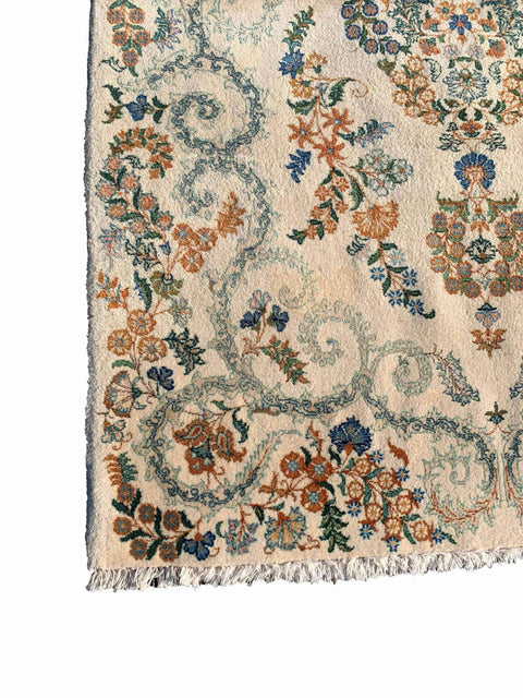 170 x 107 cm Kashan Traditional Beige Rug - Rugoutlet