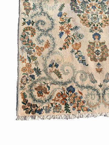 170 x 107 cm Kashan Traditional Beige Rug - Rugoutlet