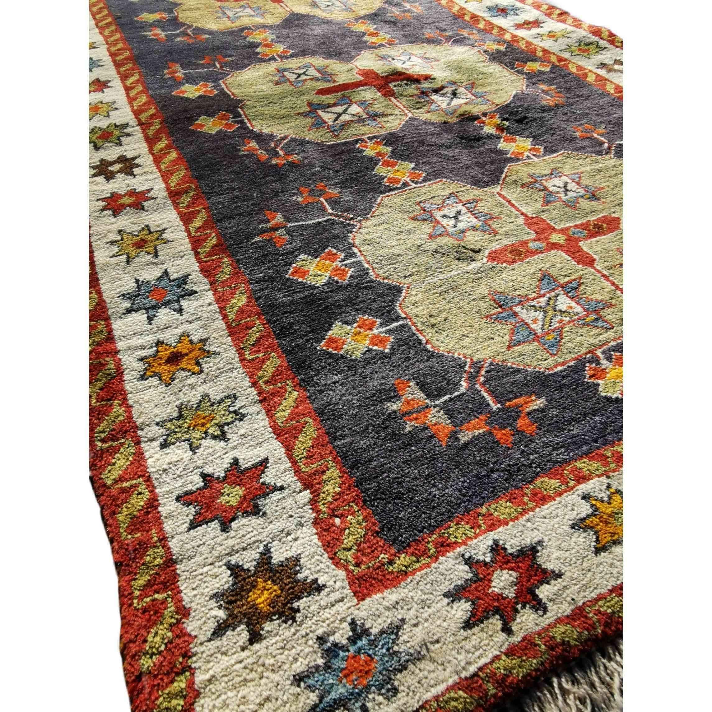 170 x 108 cm Persian tribal Qashqai Tribal Tan Rug - Rugmaster