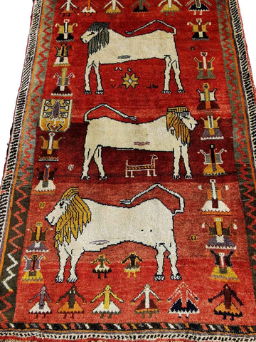 171 x 115 cm Persian Shiraz Qashqai Tribal Lion Design Red Rug - Rugmaster