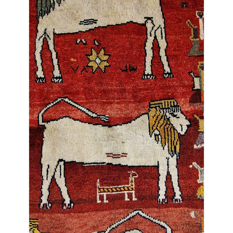 171 x 115 cm Persian Shiraz Qashqai Tribal Lion Design Red Rug - Rugmaster