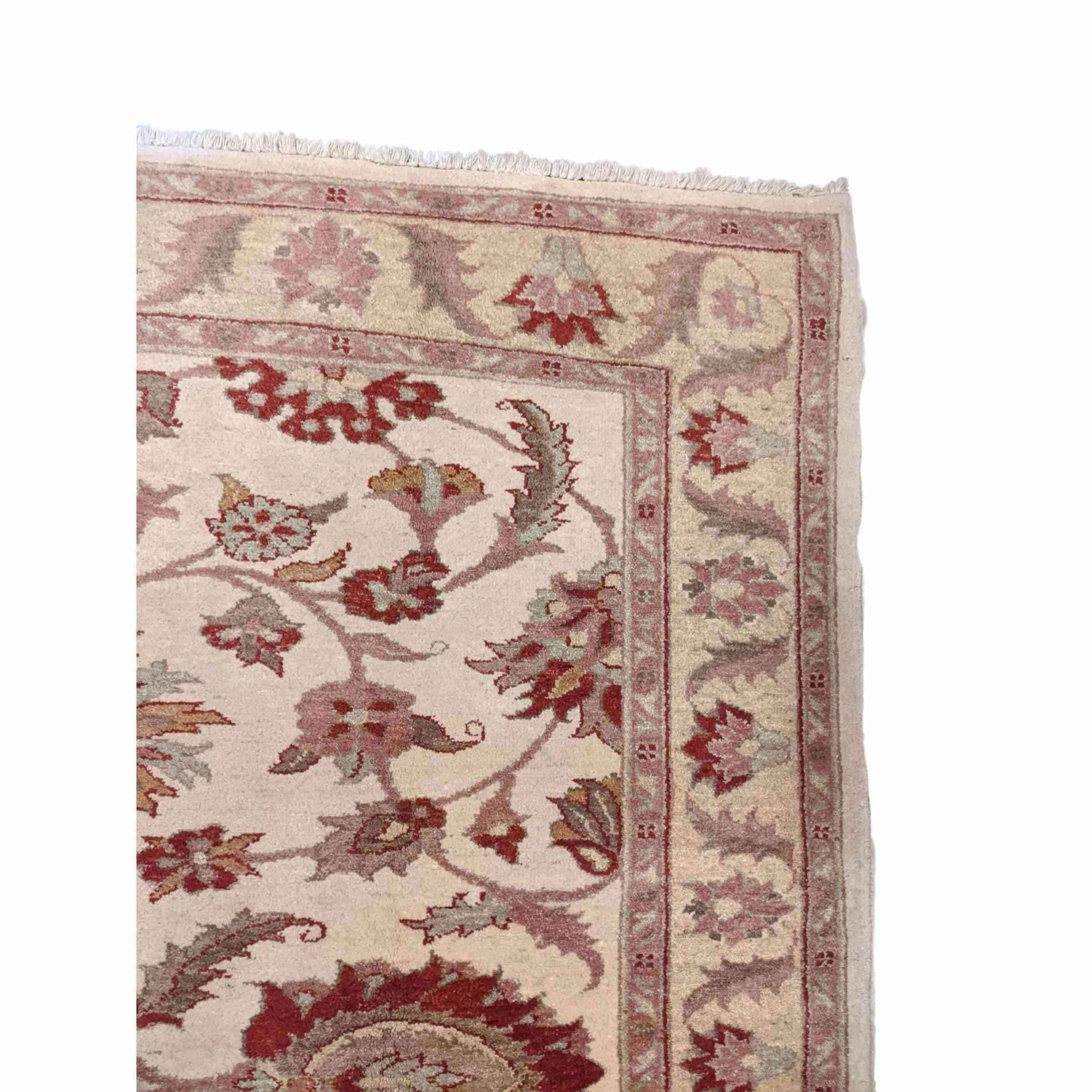 172 x 158 cm Ziegler Beige Rug - Rugoutlet